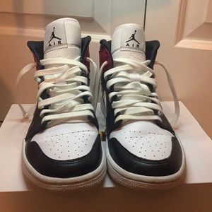 Air Jordans 1 Mid